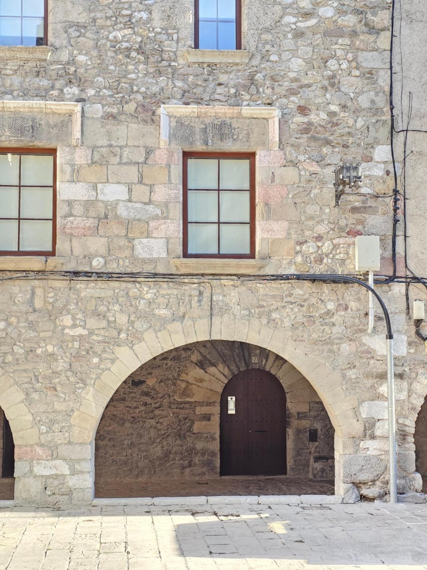 En El Corazon De Baga, Precioso Pueblo Medieval Eksteriør bilde