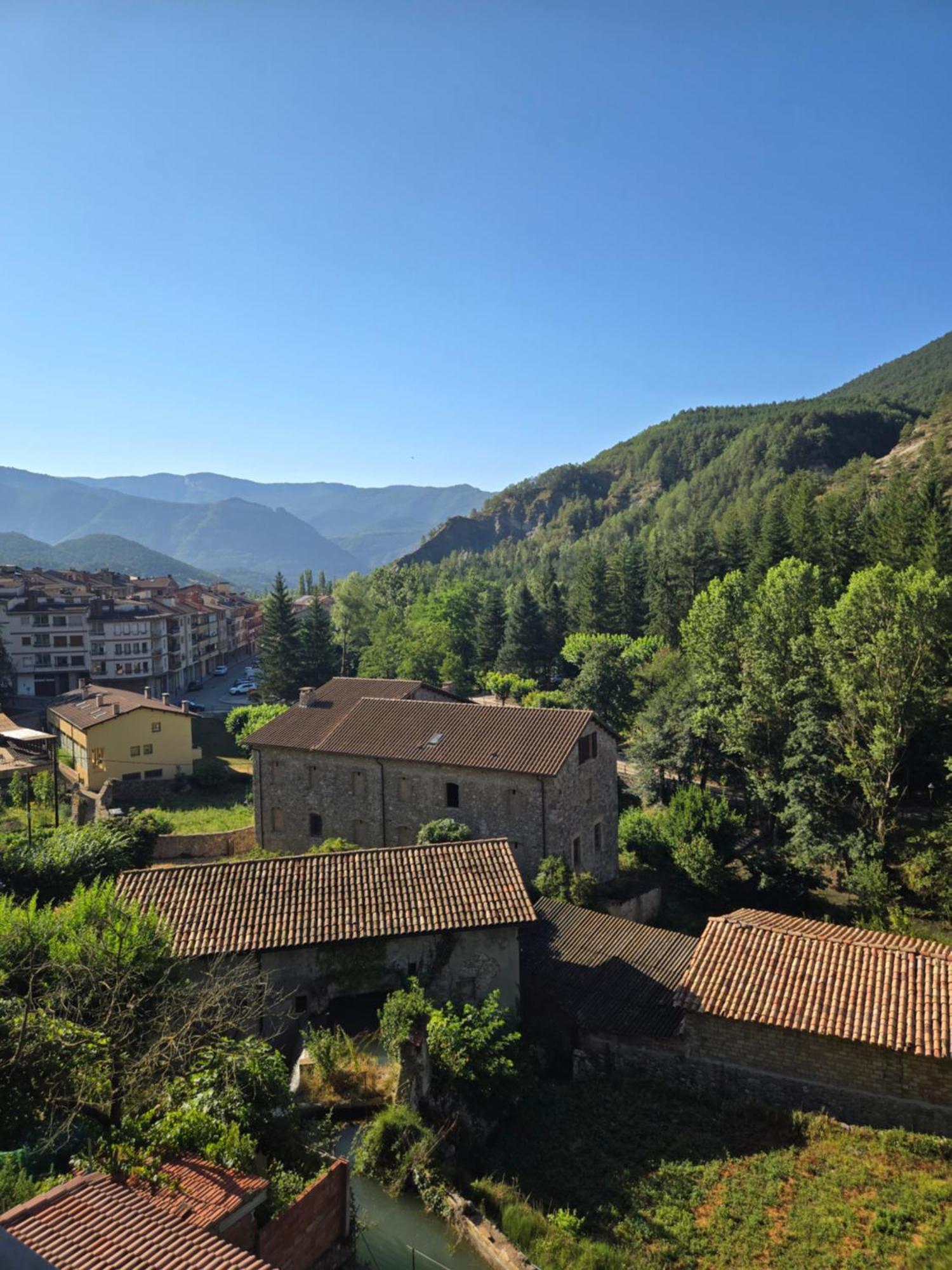 En El Corazon De Baga, Precioso Pueblo Medieval Eksteriør bilde